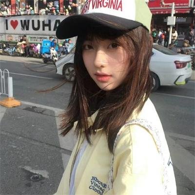 三月女郎