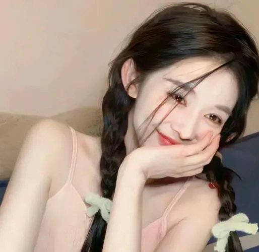 一个年轻的姑娘